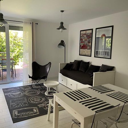 Apartament Bialy W Rewalu Екстер'єр фото